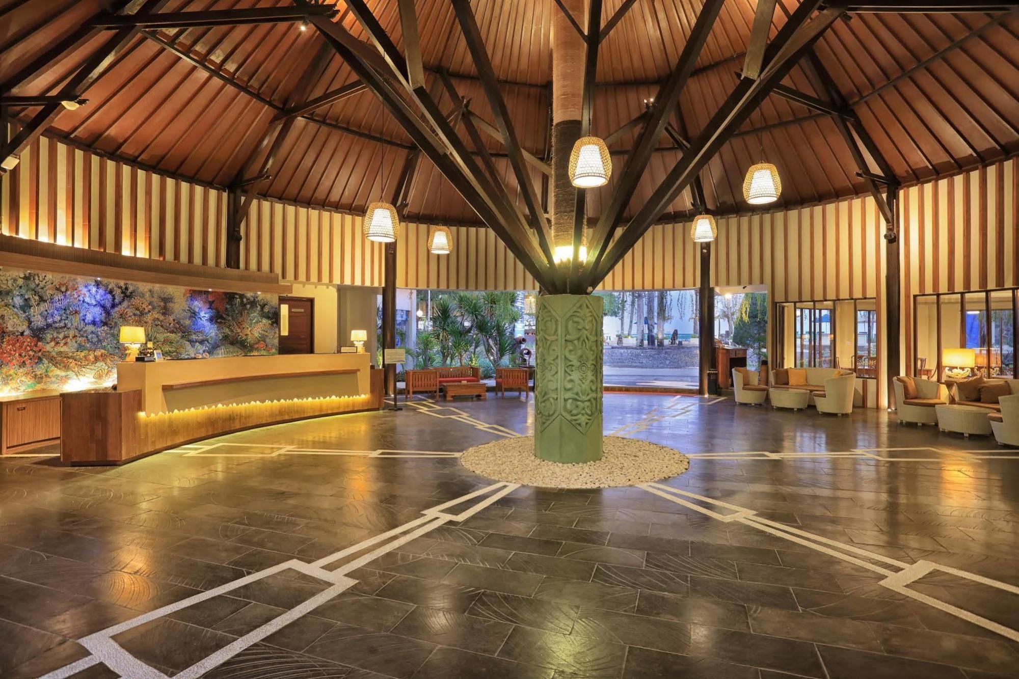 Aston Sunset Beach Resort - גילי טרוונגן מראה חיצוני תמונה